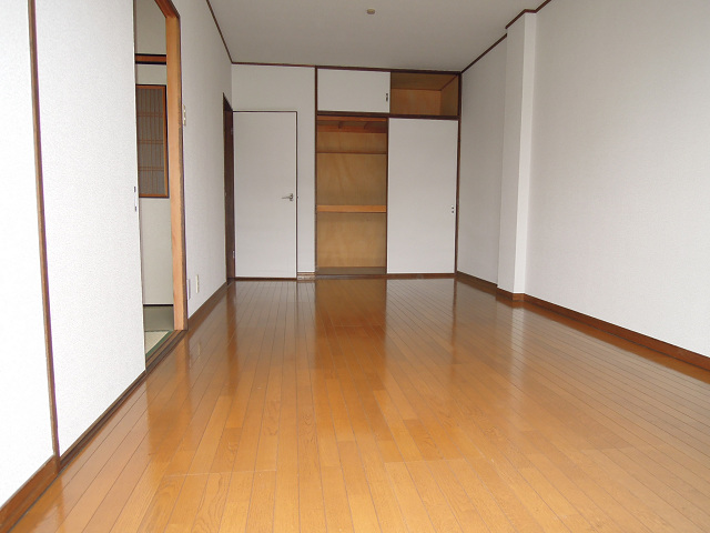 クイーンハイツ久宝寺　（SUUMO掲載不可） ベッドルーム