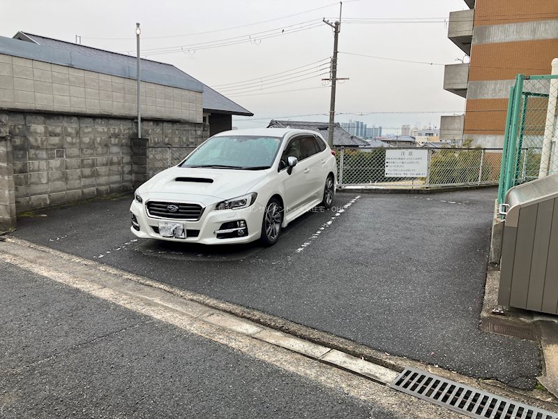 第3コーポ平野 駐車場