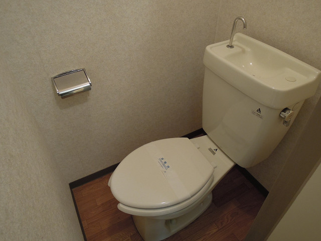 コンフォート青山 トイレ