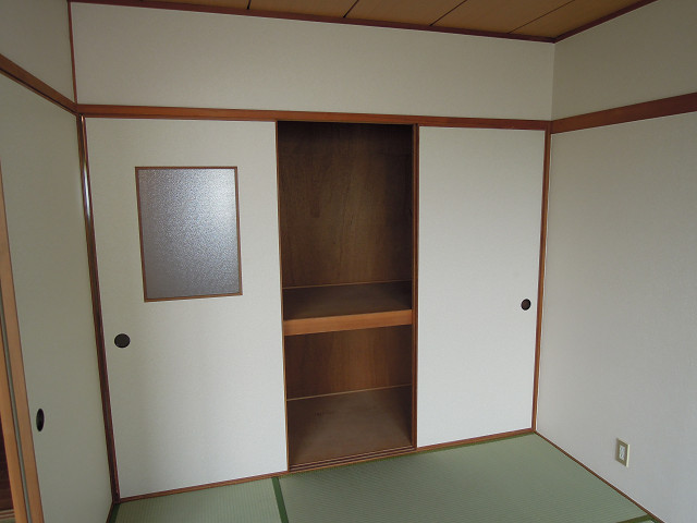 コンフォート青山 収納