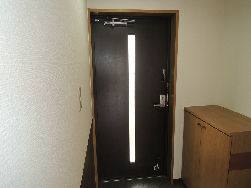 カーサフィオーレ壱番館 玄関
