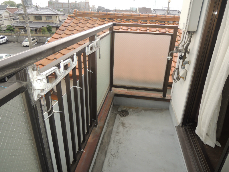 ヴィラージュ久宝園 ベランダ