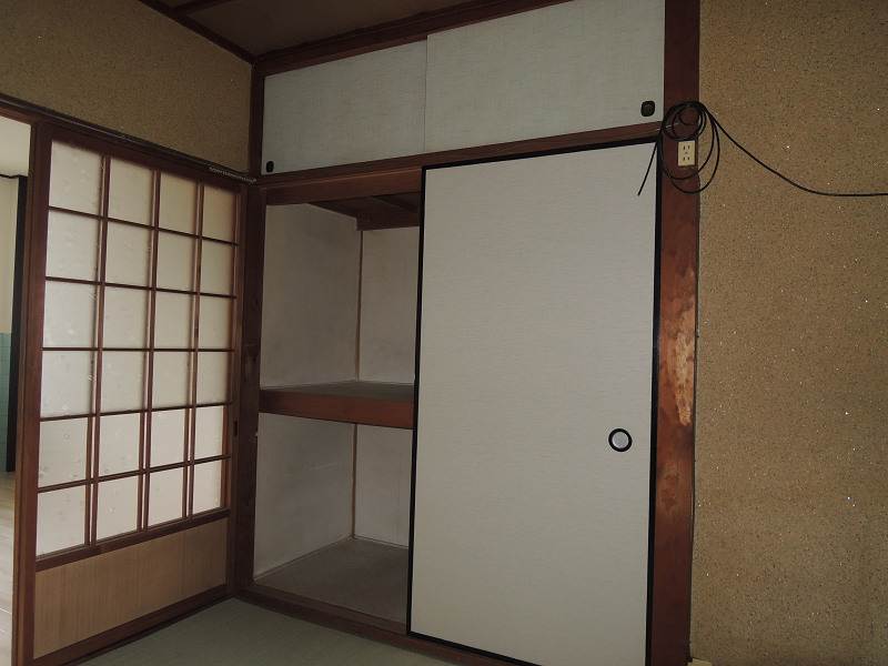高安マンション　 収納
