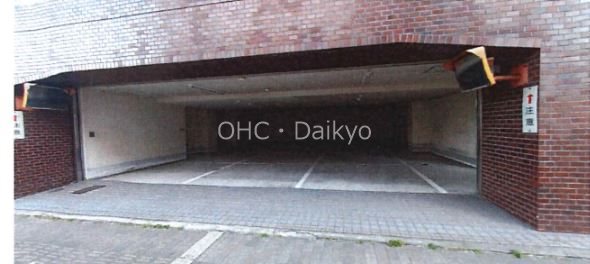 光ビル 駐車場