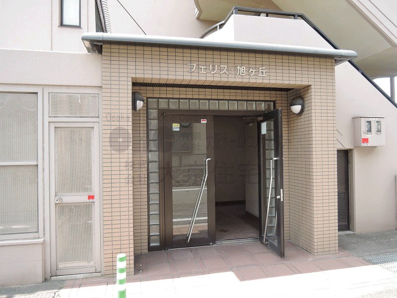 フェリス旭ヶ丘 エントランス