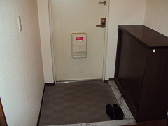 カサベルデ大正 玄関