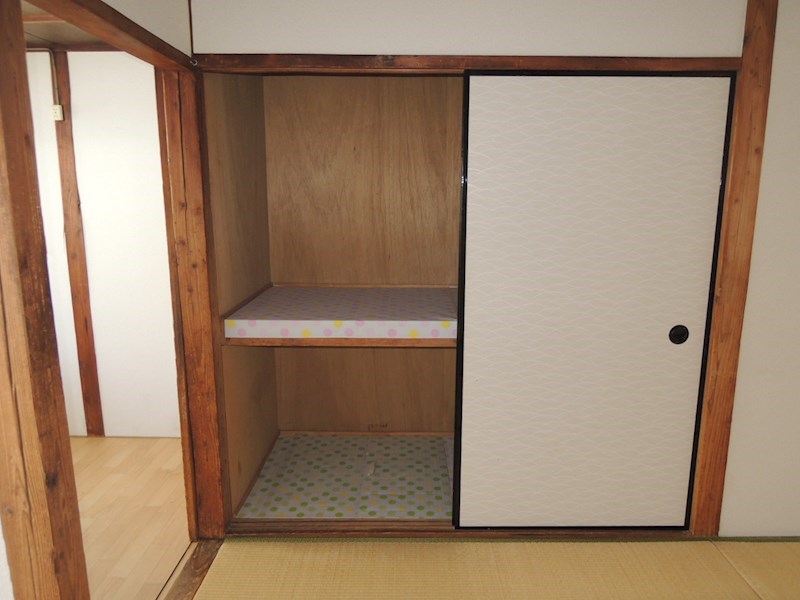 萱振町２丁目平屋 収納