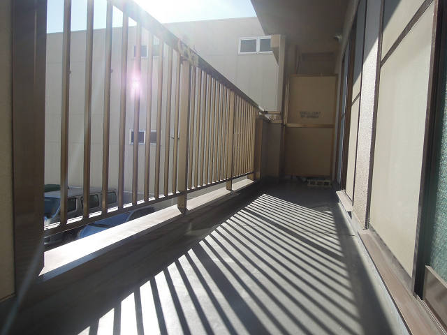 ローズヴィラ ベランダ