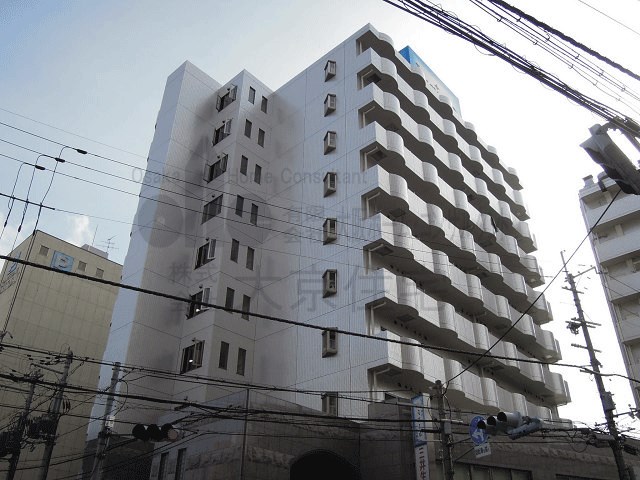 ルミエール八尾駅前 外観