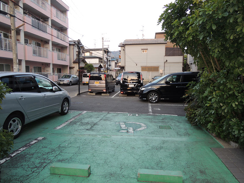 OTOGIKU（乙菊） 駐車場