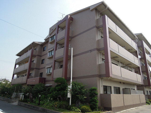 カーサフィオーレ弐番館 外観