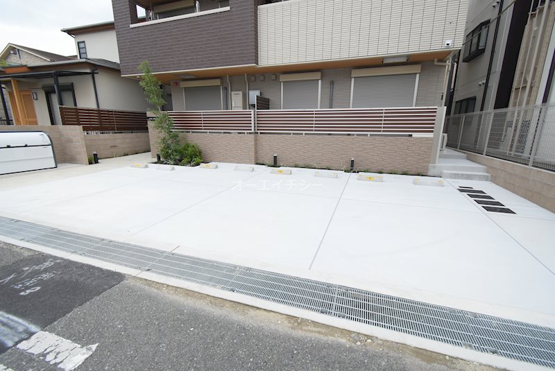 ShaMaison　リバーヒルズ 駐車場