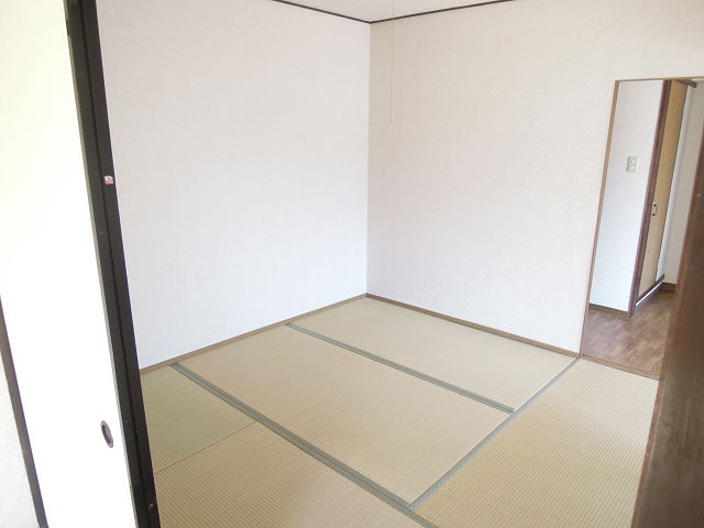 RHYTHM八尾 ベッドルーム