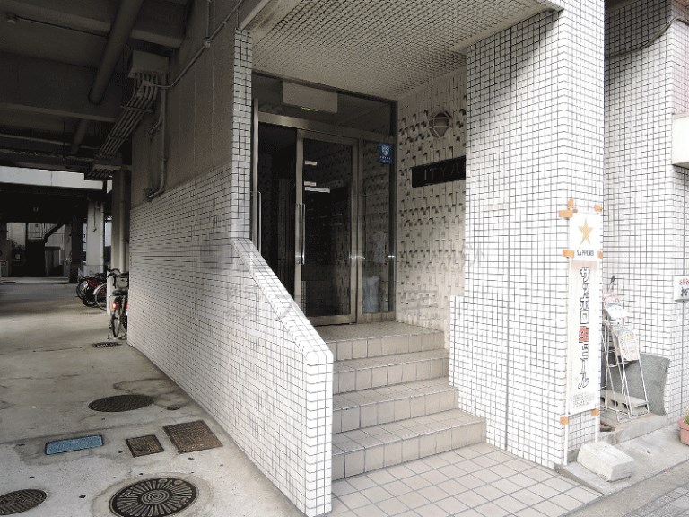 シティ八尾 エントランス