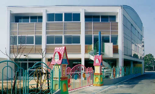 ラ・ヴィ・アン・フルール  幼稚園