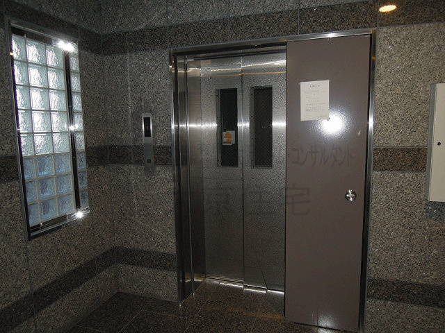 大阪府八尾市光町２丁目16 その他共有部分