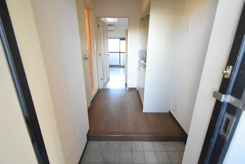 コートビュータワー  玄関