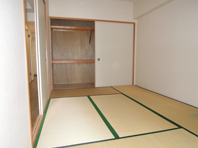エクセレンス青山 その他
