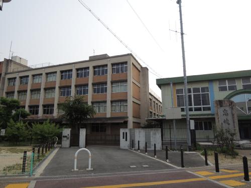 柏原ファミリーハイツ 小学校