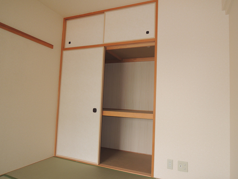 グラシア　久宝園（A3タイプ） 収納