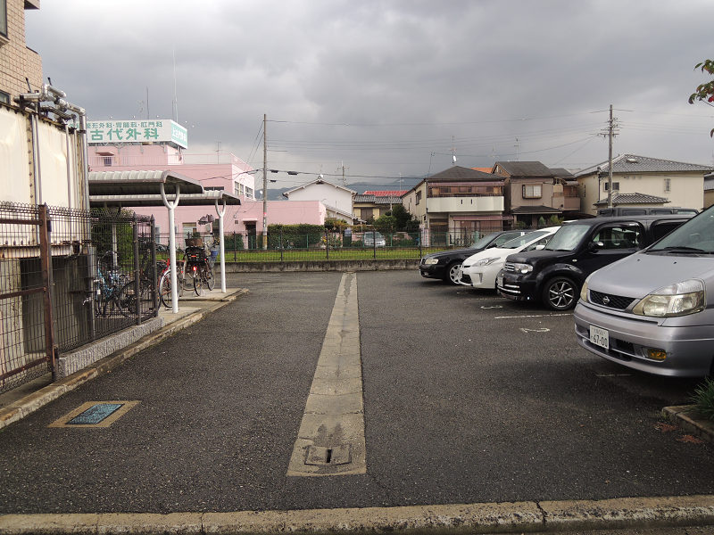 セピアコート山本 駐車場