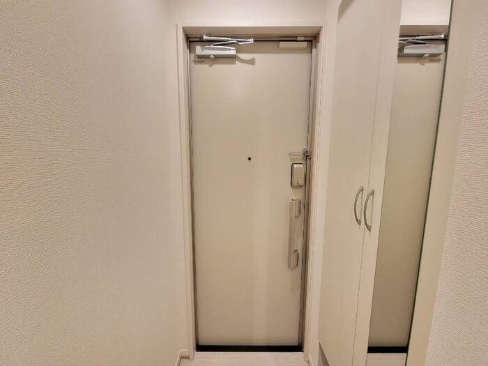 カーサアイリス 玄関