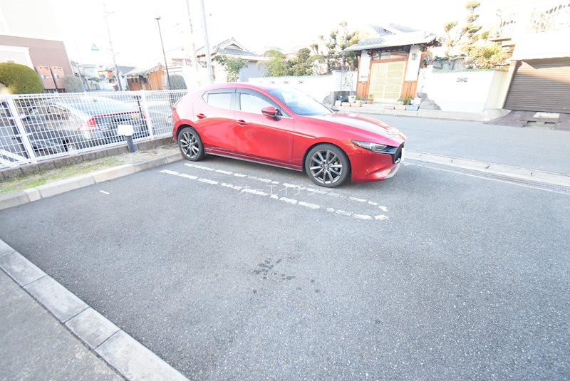 エアリーU.S.Ⅱ 駐車場