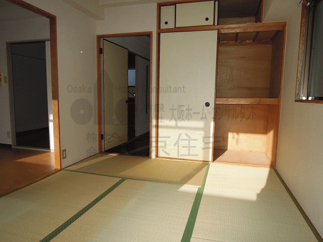 シャトーバーデンバーデン 収納