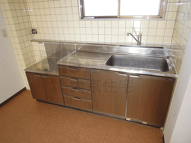 シャトーバーデンバーデン キッチン