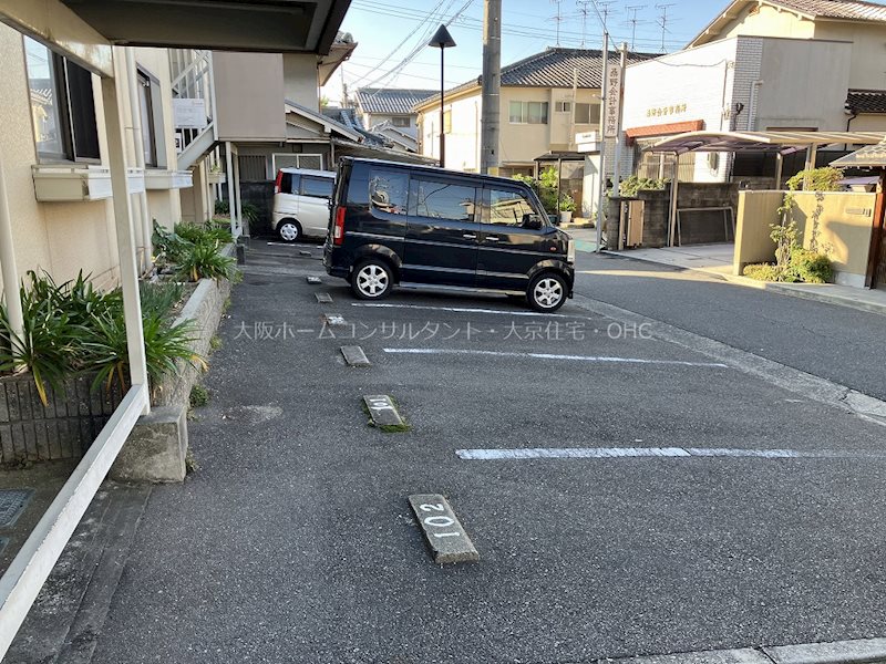 サンパティック山田 駐車場