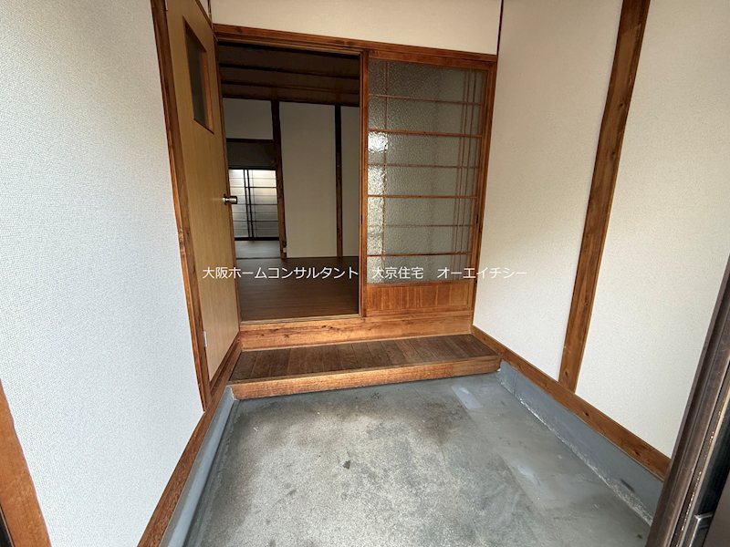 真和講住宅 玄関