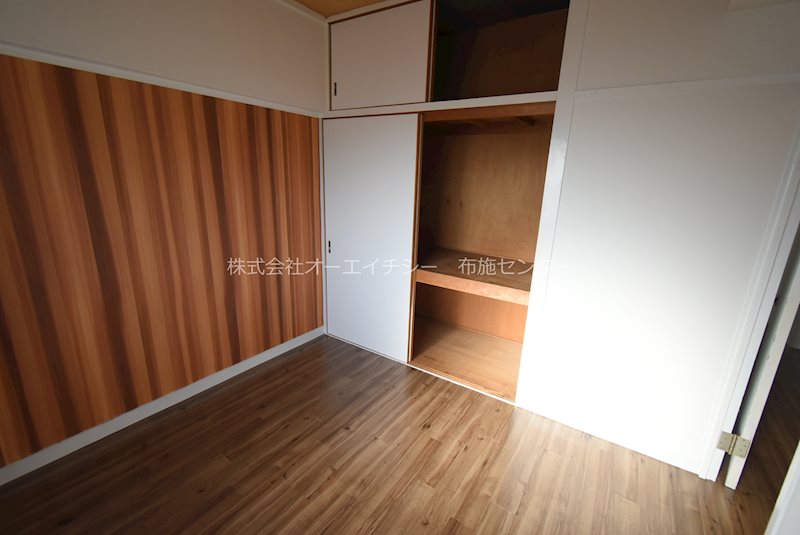 大阪府東大阪市友井５丁目3-6 収納
