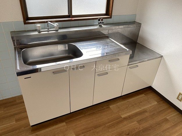 大阪府八尾市東山本町１丁目10-20 キッチン