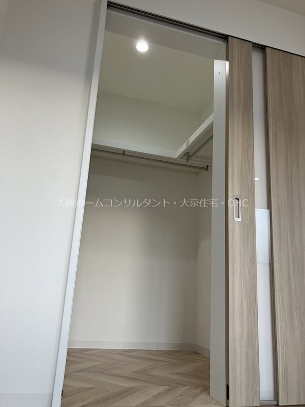 リビングライフ八尾山本 収納