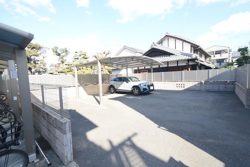 グレイスコートＡ棟 駐車場
