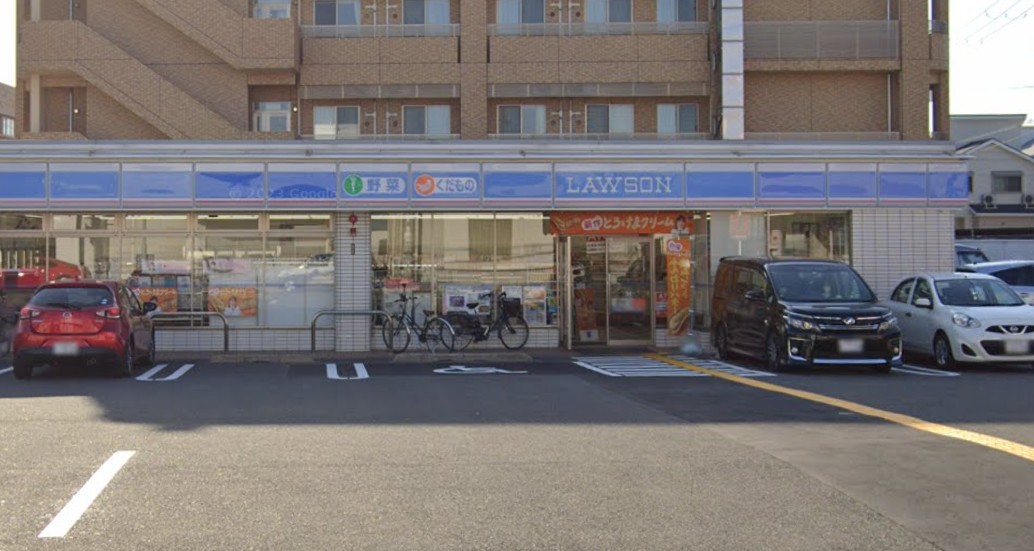 オグラ　シャーメゾン コンビニ