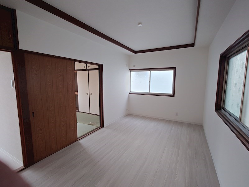 高美町4丁目戸建て リビング