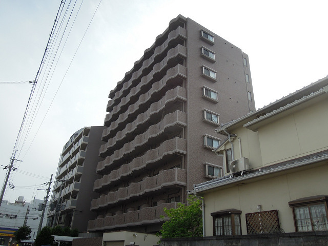 ルミエール八尾Ⅱ 外観