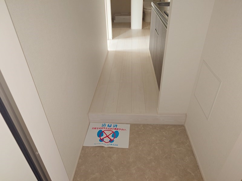 フジパレス河内山本サウス 玄関