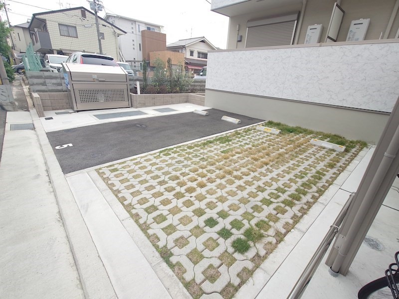 フジパレス河内山本サウス 駐車場