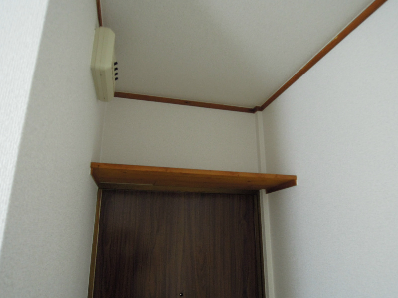 くすの木ハイツ 玄関