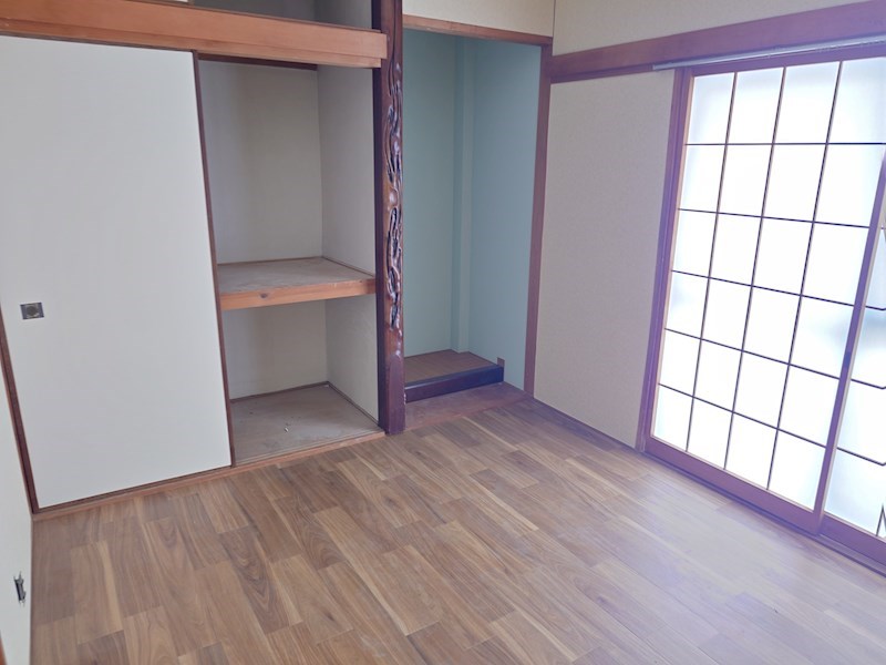 友井５丁目戸建て 収納