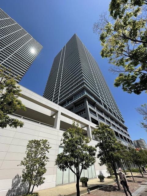 メガシティタワーズ ザ・イースト 外観
