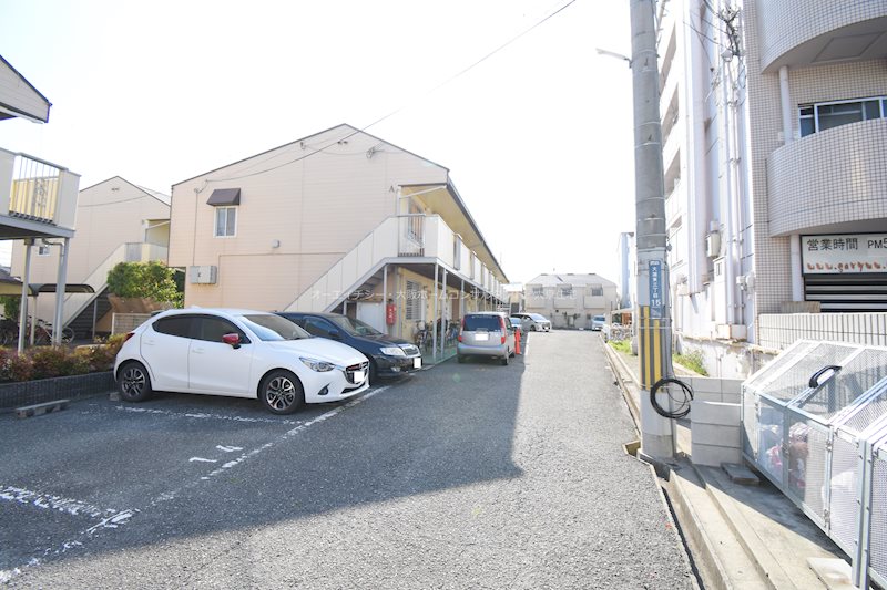 フォーラム26 駐車場