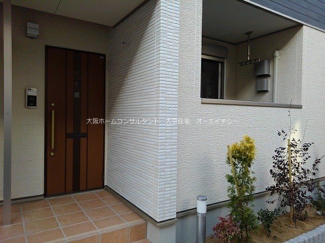ローレル志紀 その他