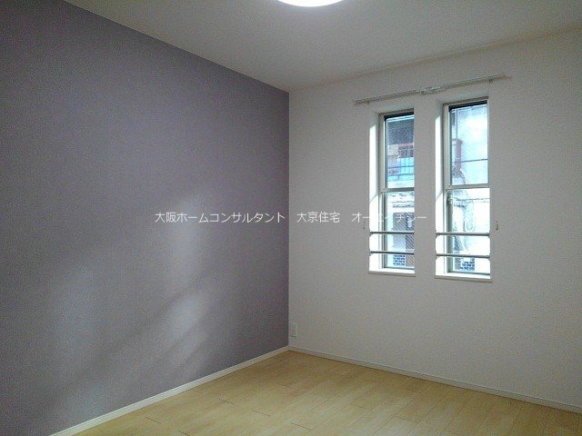 ローレル志紀 ベッドルーム