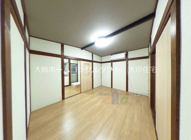 山城町３丁目貸家 リビング