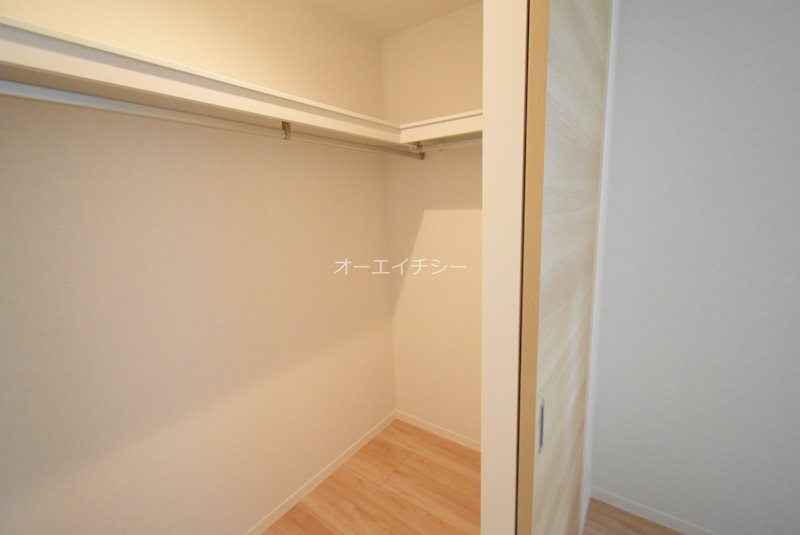 シャーメゾン　シャルム本町 収納
