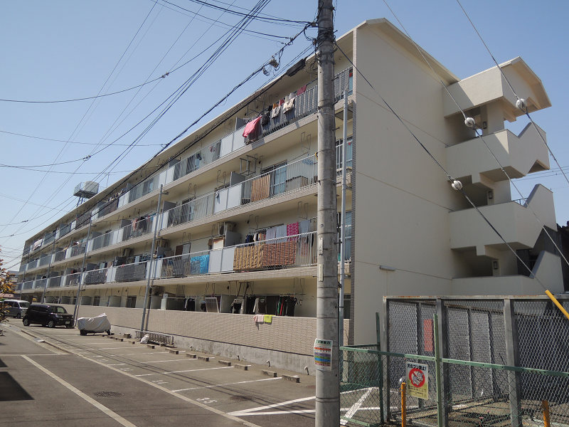 光陽ハイツ　（上之島町北） 外観