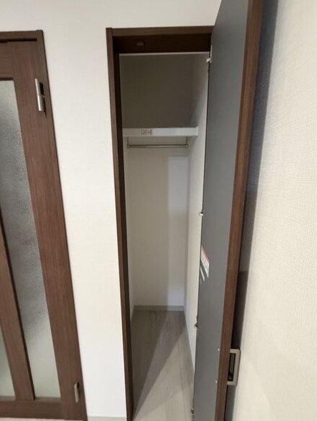 クレスト高安 収納